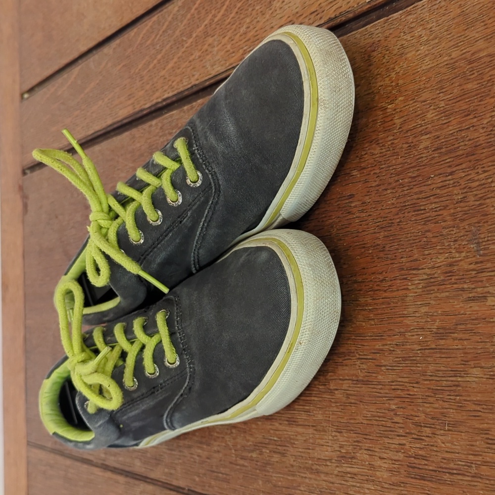 Sperry Sneakers